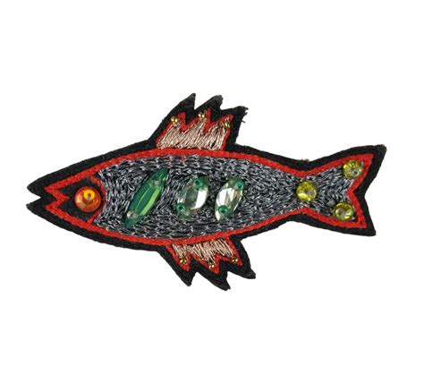 Sardine brooch 